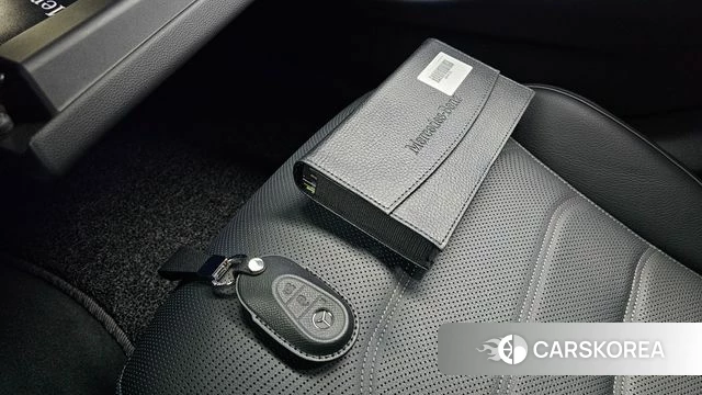Mercedes-Benz E-Class W214 2024 Серебряный из Кореи, фото 5