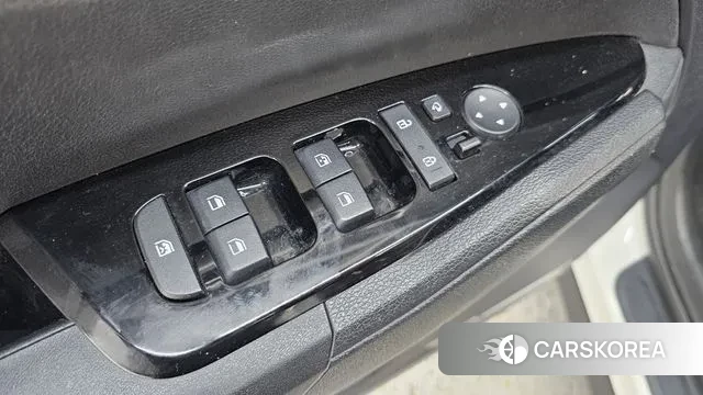 Kia Sportage 5th Generation 2022 Белый из Кореи, фото 5