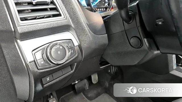 Ford Explorer 2019 Белый из Кореи, фото 5