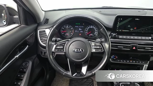 Kia Seltos 2020 Черный из Кореи, фото 5