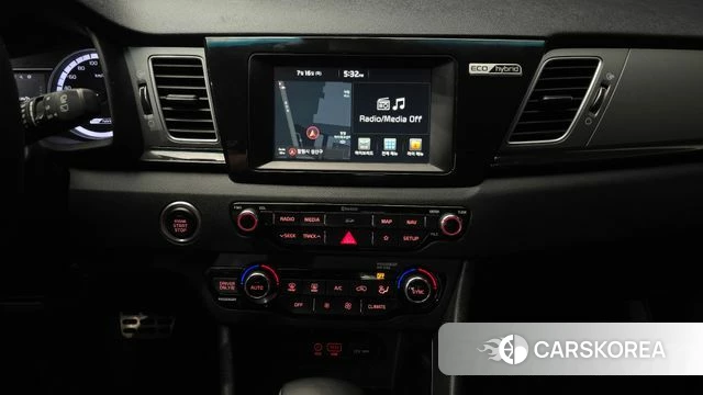 Kia Niro 2018 Синий из Кореи, фото 5