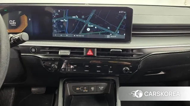 Kia The New K5 3rd generation 2024 Белый из Кореи, фото 5