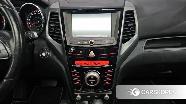 Ssangyong Tivoli Armor 2018 Белый из Кореи, фото 5