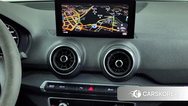 Audi Q2 2020 Белый из Кореи, фото 5