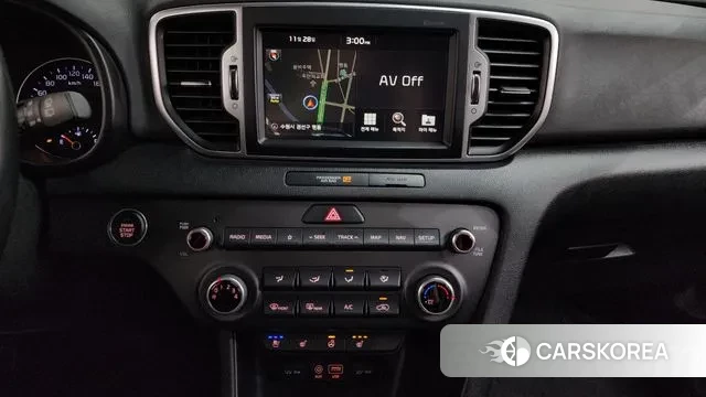 Kia Sportage 4th Generation 2018 Белый из Кореи, фото 5