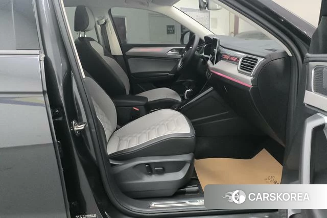 Volkswagen Tanyue 2024 Черный из Китая, фото 5