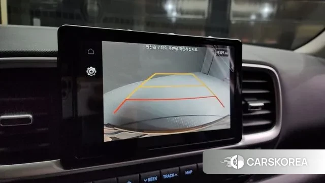 Hyundai Venue 2022 Белый из Кореи, фото 5