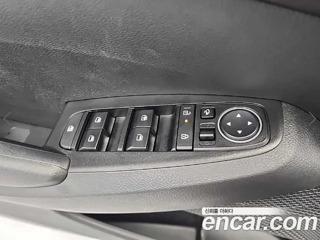 Kia The New Seltos 2023 Серебристо-серый из Кореи, фото 5