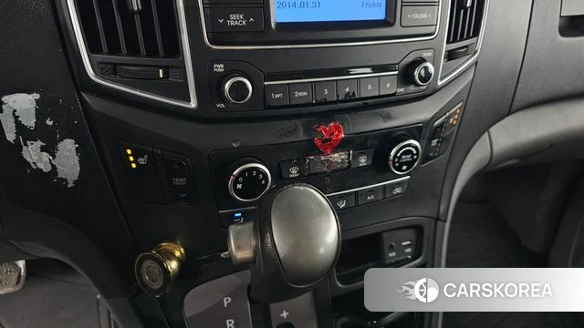 Hyundai The New Grand Starex 2018 Желтый из Кореи, фото 5