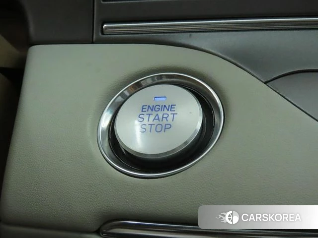 Hyundai The New Grandeur IG Hybrid 2021 Белый из Кореи, фото 5