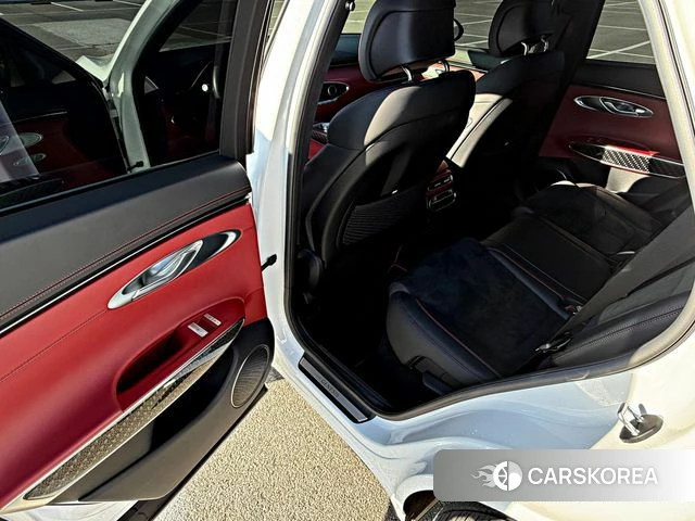 Genesis GV70 2021 Белый из Кореи, фото 5