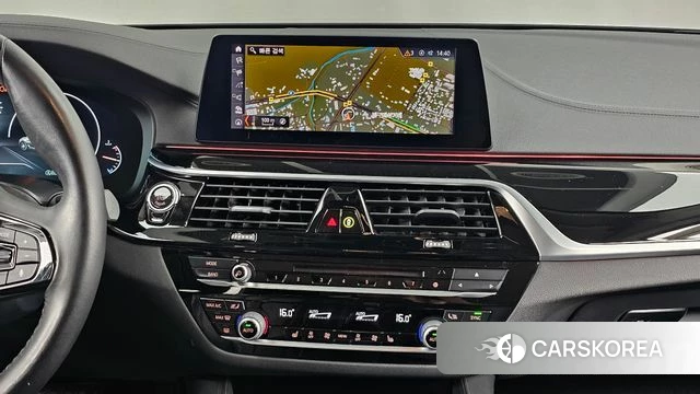 BMW 5 Series (G30) 2019 Черный из Кореи, фото 5