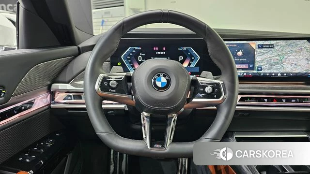 BMW 7 Series (G70) 2024 Белый из Кореи, фото 5