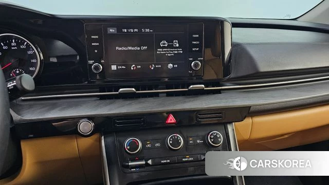 Kia Carnival 4th generation 2023 Белый из Кореи, фото 5