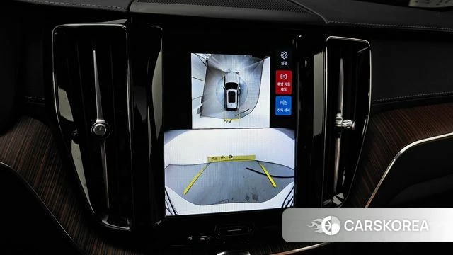 Volvo XC60 second Generation 2023 Белый из Кореи, фото 5