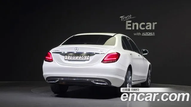 Mercedes-Benz C-Class W205 id 2702995 из Кореи 5