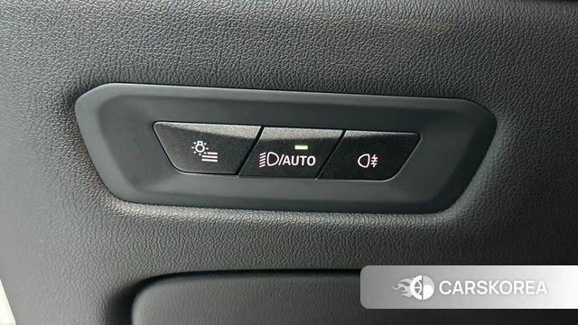 BMW X6 (G06) 2024 Жемчужный цвет из Кореи, фото 5