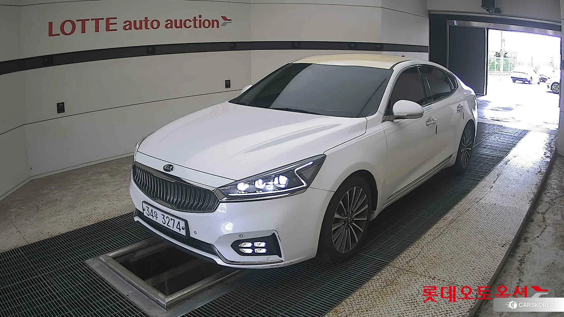 Kia K7 2018 Белый из Кореи, фото 5