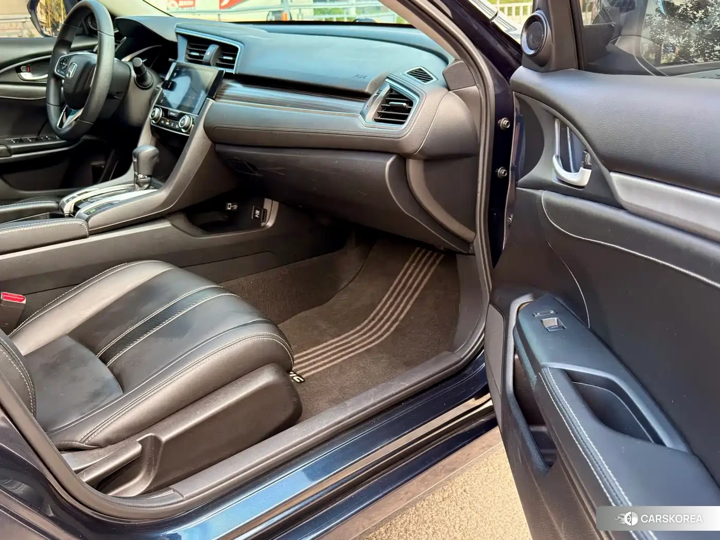 Honda Civic 2021 Silver/gray из Китая, фото 5