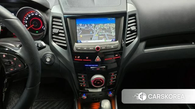 Ssangyong Tivoli Armor 2018 Белый из Кореи, фото 5