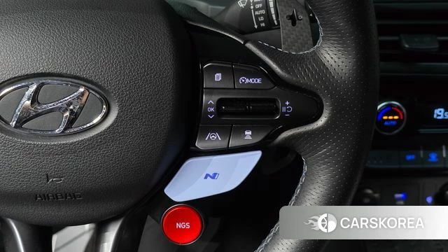 Hyundai The New Kona 2021 Светло-серебряный цвет из Кореи, фото 5