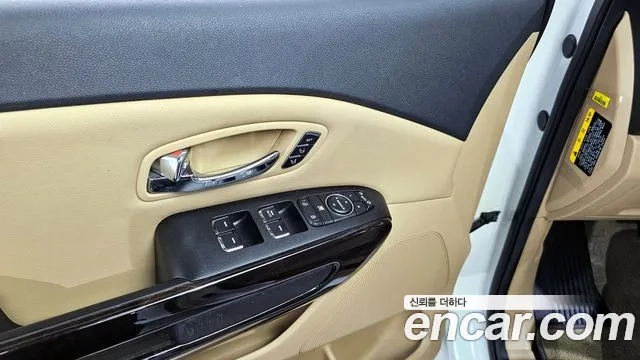 Kia The New Carnival 2019 Белый из Кореи, фото 5