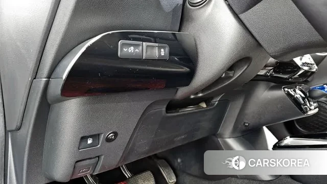 Toyota Prius 4th Generation 2019 Черный из Кореи, фото 5