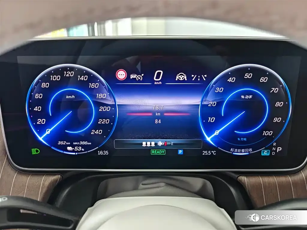 Mercedes-Benz EQE 2026 Белый из Китая, фото 5
