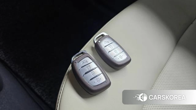 Hyundai Casper 2023 Белый из Кореи, фото 5