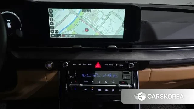 Kia Carnival 4th generation 2023 Белый из Кореи, фото 5