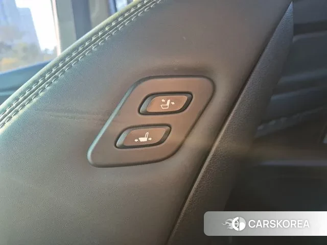 Hyundai The New Santa Fe 2021 Белый из Кореи, фото 5