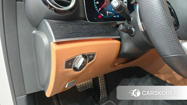 Mercedes-Benz E-Class W213 2021 Белый из Кореи, фото 5