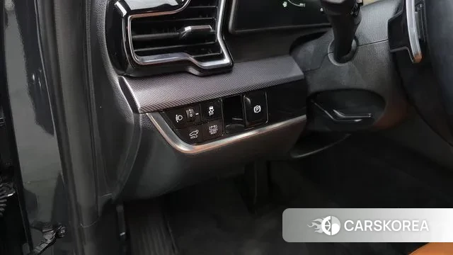 Kia Sportage 5th Generation Hybrid 2023 Серый из Кореи, фото 5