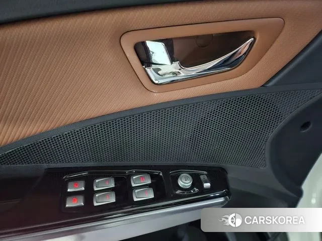 Ssangyong Tivoli Armor 2018 Белый из Кореи, фото 5