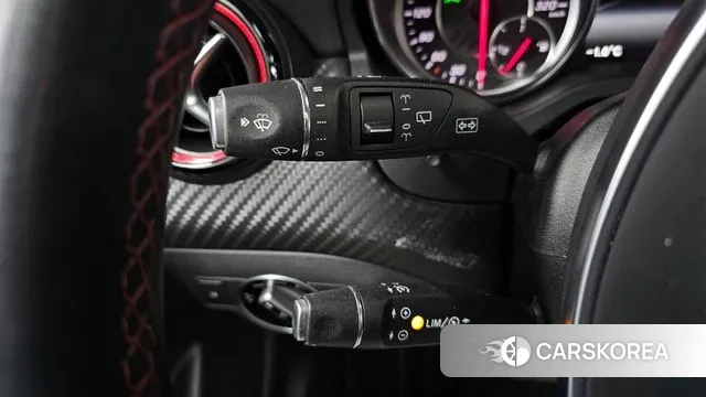 Mercedes-Benz A-Class W176 2018 Белый из Кореи, фото 5