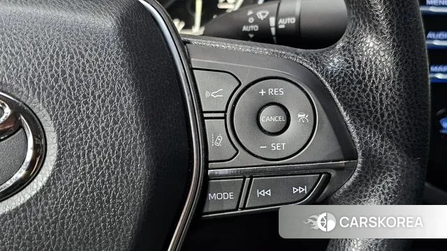 Toyota Camry (XV70) 2019 Белый из Кореи, фото 5