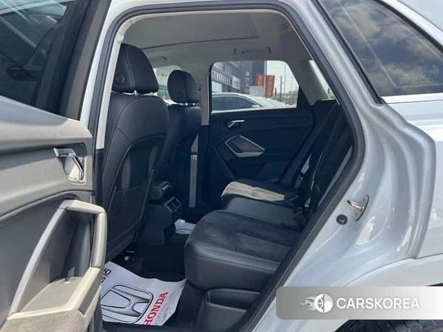 Audi Q3 2022 Белый из Китая, фото 5