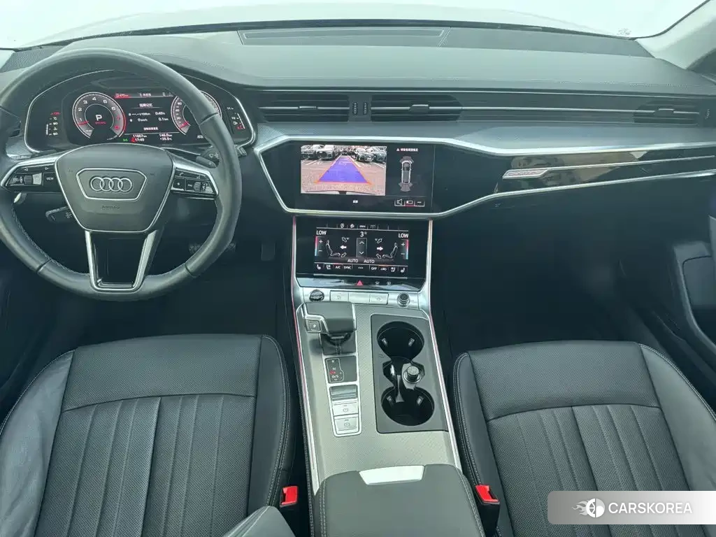 Audi A6 2025 Черный из Китая, фото 6