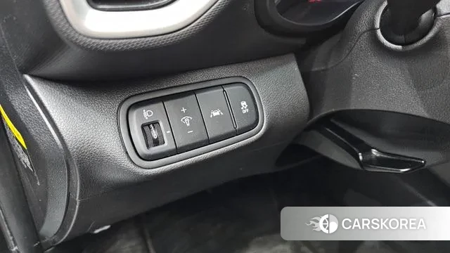 Hyundai Venue 2019 Черный из Кореи, фото 5