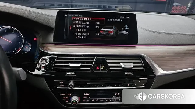 BMW 5 Series (G30) 2018 Белый из Кореи, фото 5