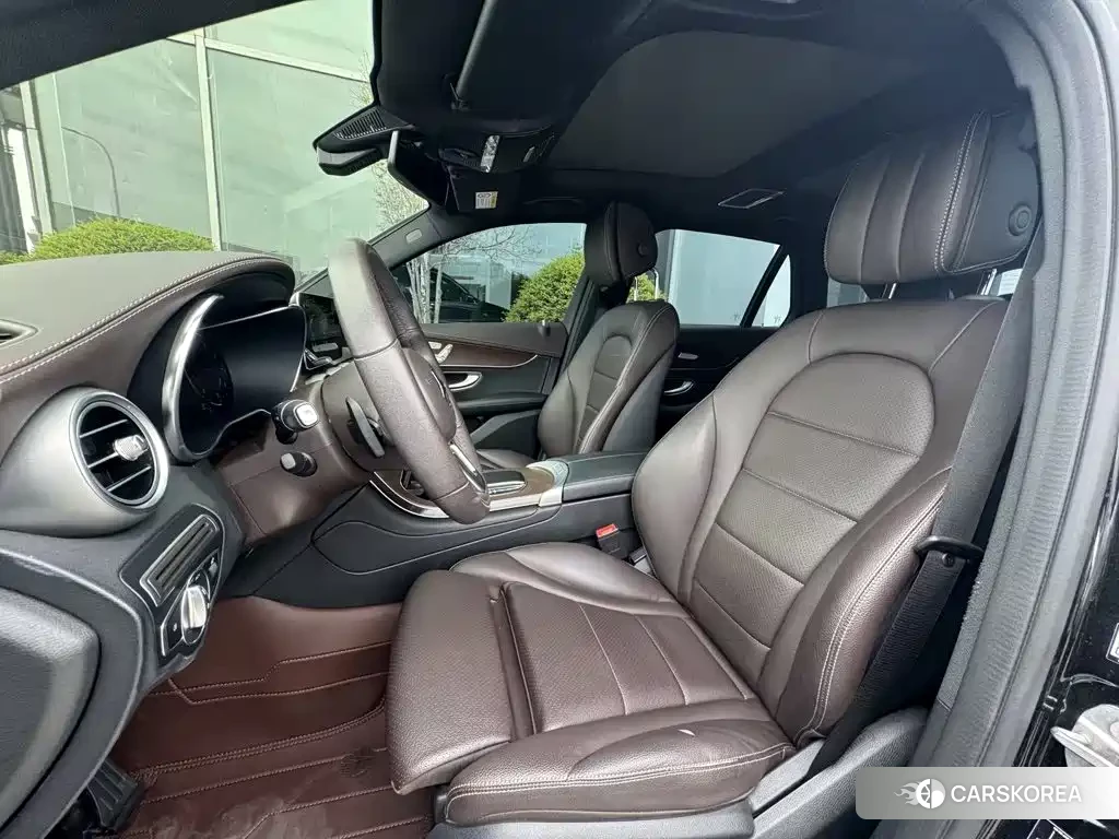 Mercedes-Benz GLC 2022 Черный из Китая, фото 5