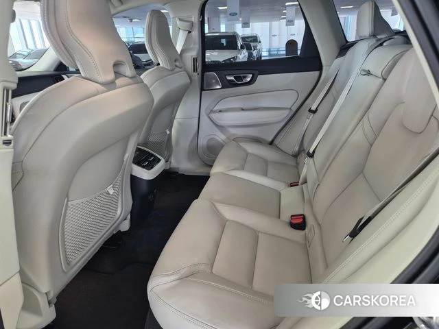 Volvo XC60 second Generation 2026 Черный из Кореи, фото 5
