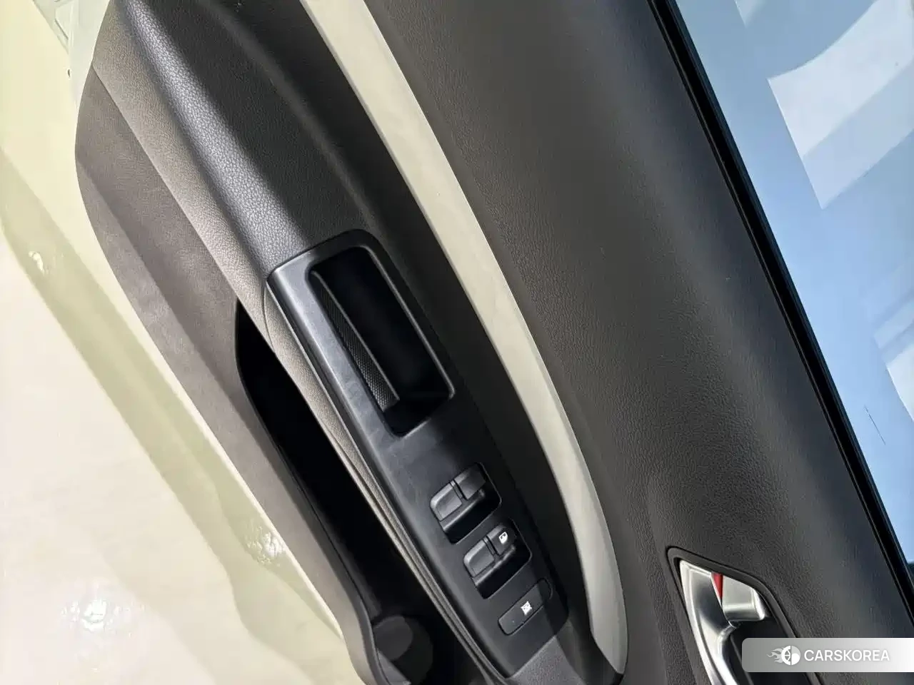 Kia KX1 2023 Белый из Китая, фото 5