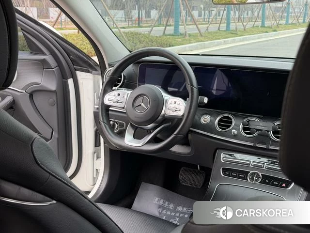 Mercedes-Benz E-class 2019 Белый из Китая, фото 5