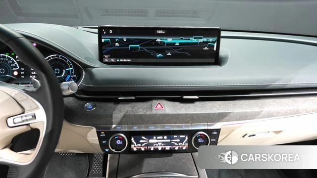 Genesis Electrified G80 (RG3) 2021 Белый из Кореи, фото 5
