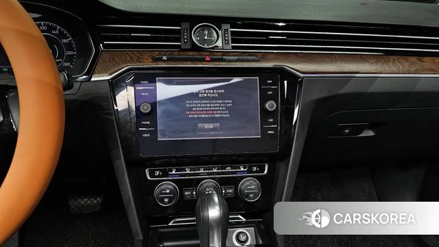 Volkswagen Passat GT (B8) 2018 Синий из Кореи, фото 5