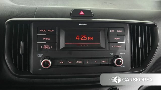 Kia The New Kia Ray 2023 Черный из Кореи, фото 5