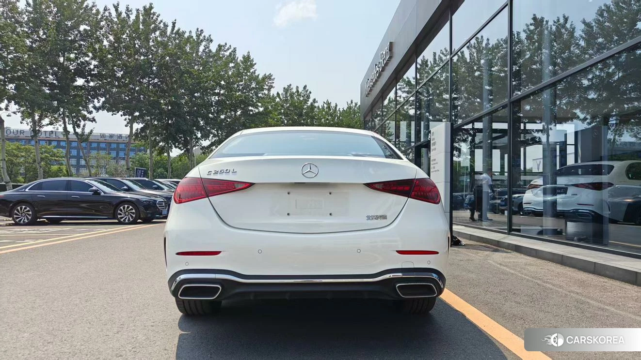 Mercedes-Benz Class C 2024 Белый из Китая, фото 5