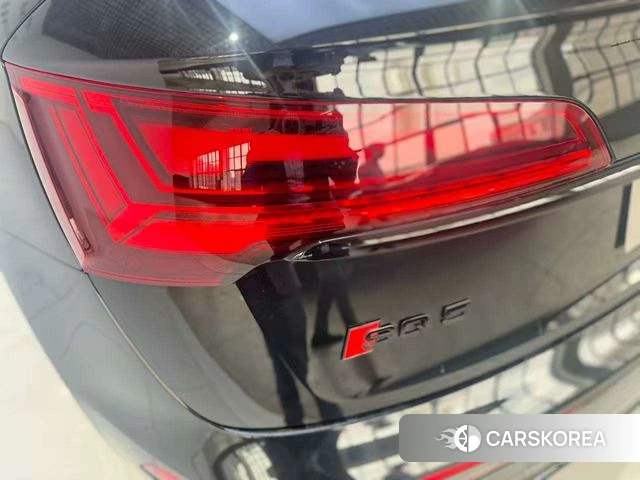Audi Q5L 2023 Черный из Китая, фото 5