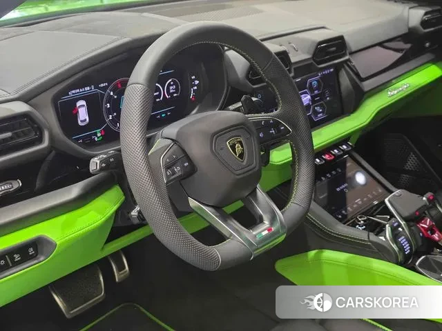 Lamborghini Urus 2025 Зеленый из Кореи, фото 5